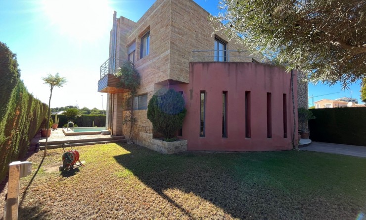 Re-Sale - Detached Villa - Orihuela Costa - Dehesa de Campoamor