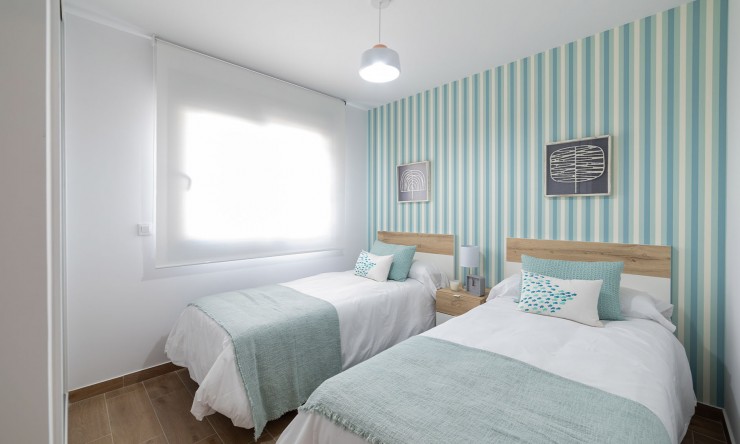 Nouveau - Mitoyenne - Busot