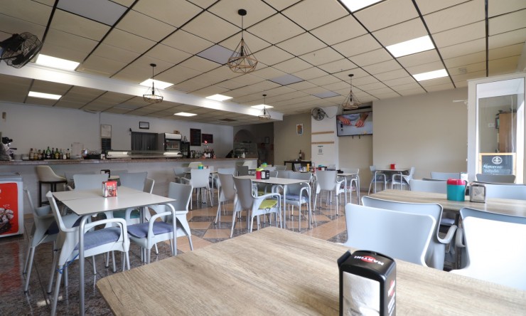 Commercial - Commercial - Formentera del Segura - Formentera - Village