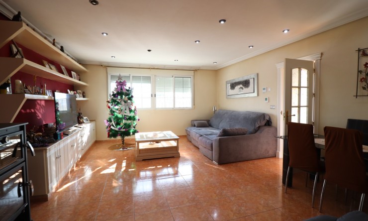 Videresalg - Frittliggende Villa - Almoradi - El Saladar