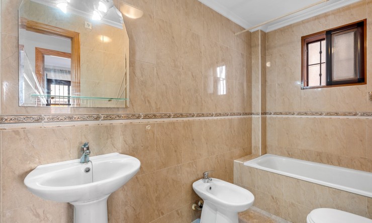 Reventa - Apartamento - Daya Vieja - Daya Vieja - Pueblo