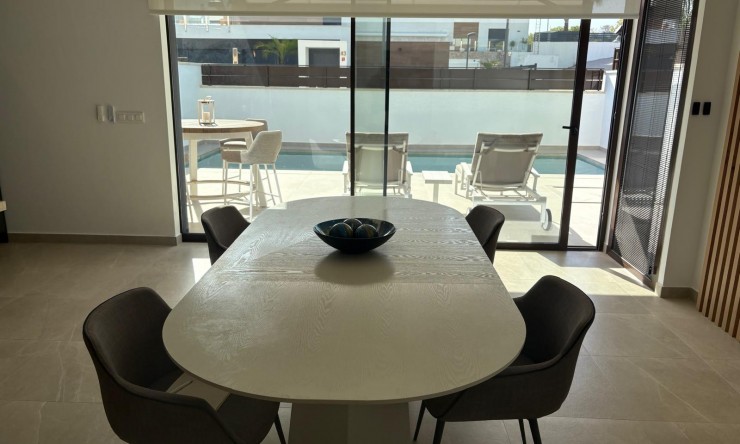 Re-Sale - Semi Detached Villa - Algorfa - La Finca Golf Resort