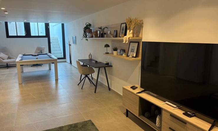 Re-Sale - Semi Detached Villa - Algorfa - La Finca Golf Resort