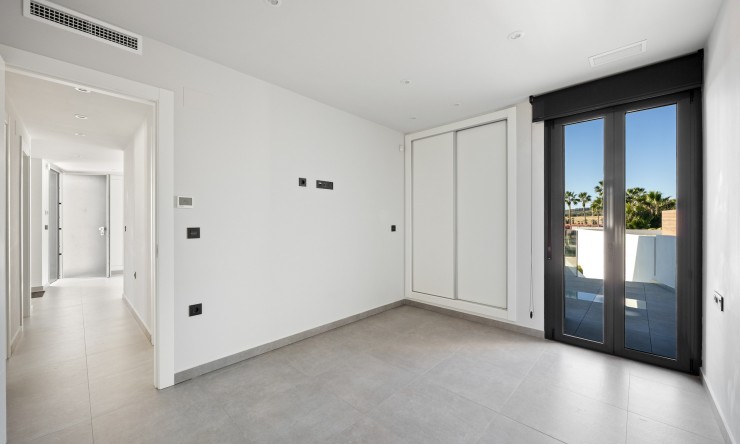 Re-Sale - Detached Villa - Algorfa - La Finca Golf Resort