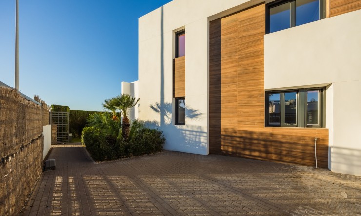 Re-Sale - Detached Villa - Algorfa - La Finca Golf Resort