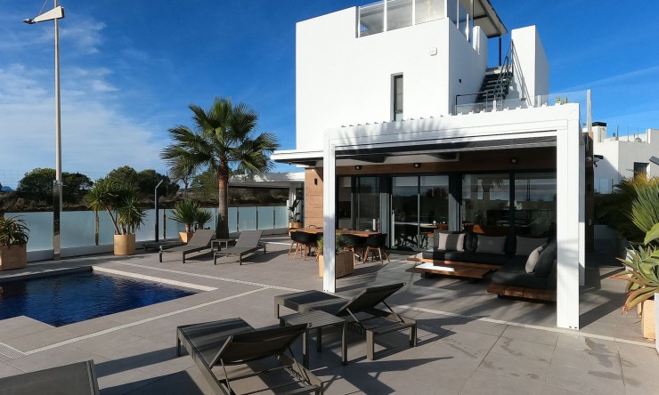 Re-Sale - Detached Villa - Algorfa - La Finca Golf Resort