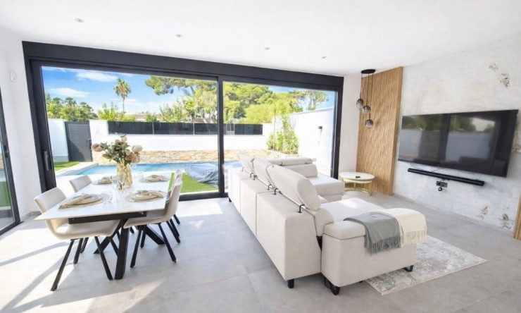 La Revente - Mitoyenne - Santiago de La Ribera - Santiago de La Ribera - Ville