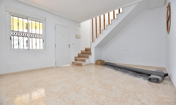 Re-Sale - Townhouse - Orihuela Costa - Punta Prima