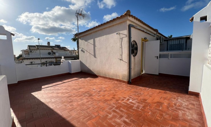 Re-Sale - Townhouse - Orihuela Costa - Punta Prima