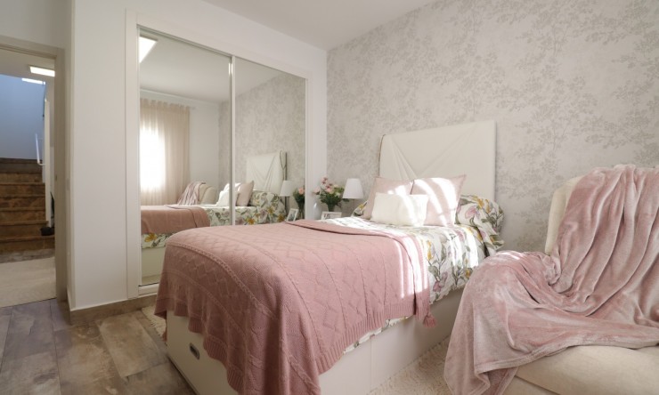 Re-Sale - Detached Villa - Orihuela Costa - Villamartin