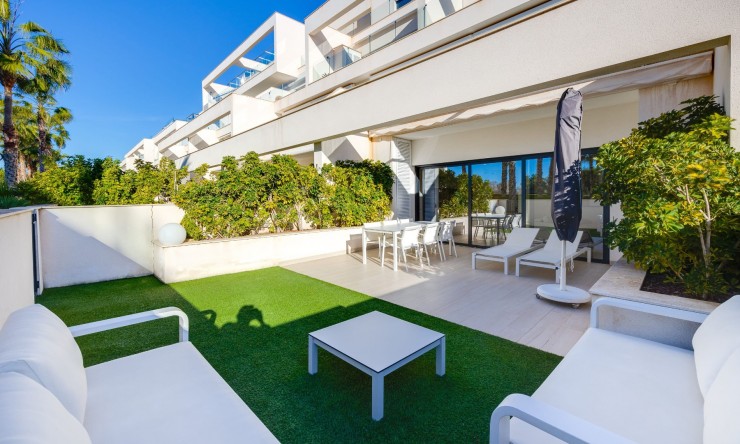 Re-Sale - Apartment - Las Colinas Golf Resort