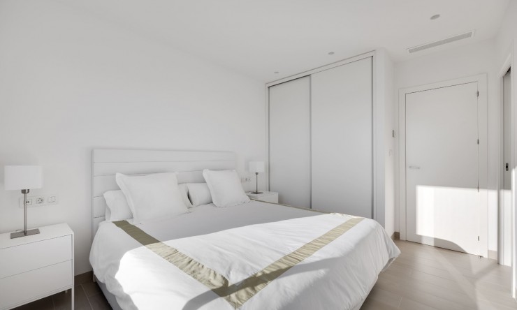 Re-Sale - Apartment - Las Colinas Golf Resort