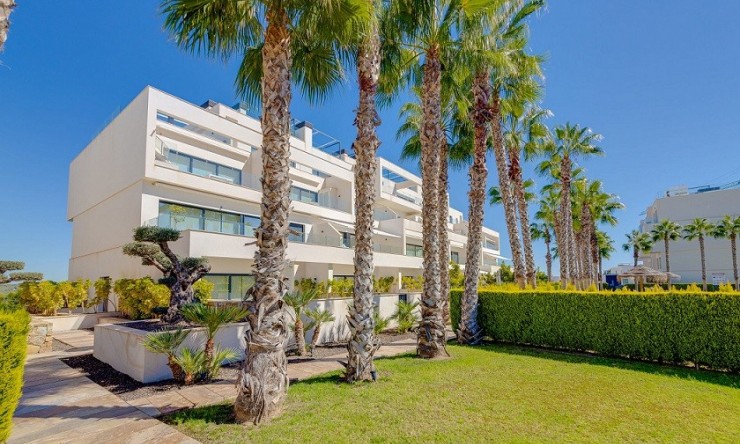Re-Sale - Apartment - Las Colinas Golf Resort