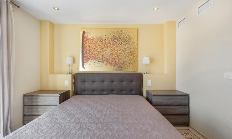 Re-Sale - Detached Villa - Orihuela Costa - La Zenia