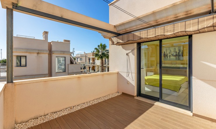 Re-Sale - Detached Villa - Orihuela Costa - La Zenia