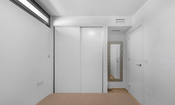 Re-Sale - Detached Villa - Orihuela Costa - La Zenia