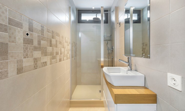 Re-Sale - Detached Villa - Orihuela Costa - La Zenia