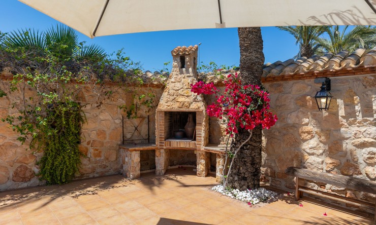 Re-Sale - Detached Villa - Orihuela Costa - Punta Prima