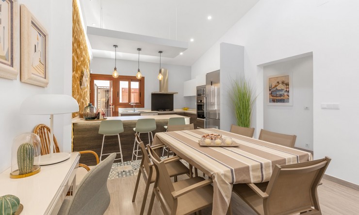 Re-Sale - Detached Villa - Orihuela Costa - Punta Prima