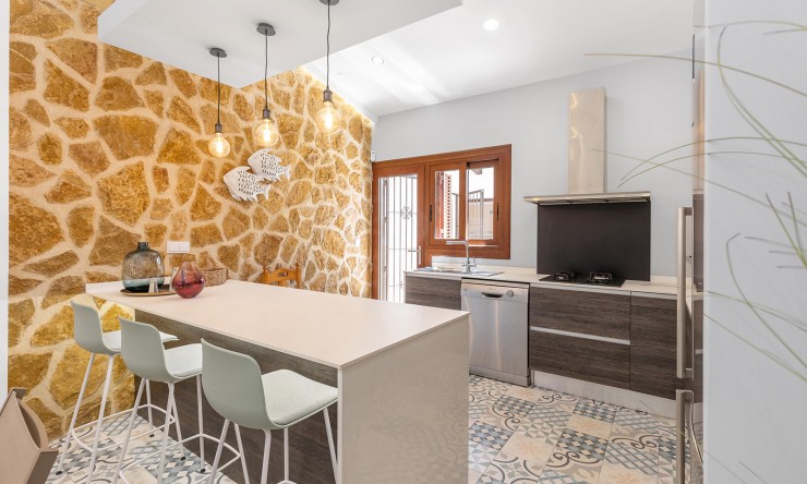 Re-Sale - Detached Villa - Orihuela Costa - Punta Prima