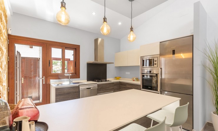 Re-Sale - Detached Villa - Orihuela Costa - Punta Prima