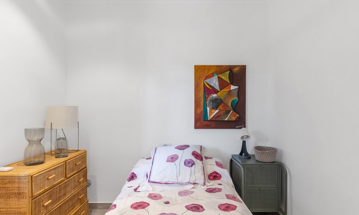 Re-Sale - Detached Villa - Orihuela Costa - Punta Prima