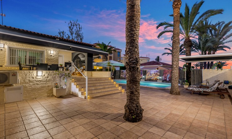 Re-Sale - Detached Villa - Torrevieja - Rocio del Mar