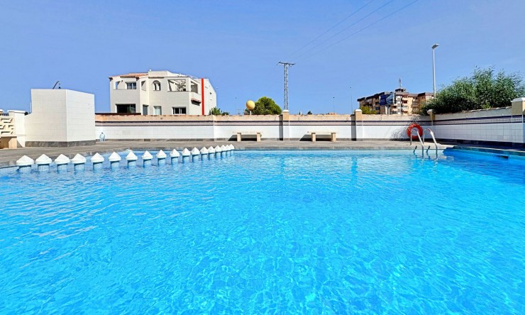 Re-Sale - Apartment - Orihuela Costa - La Zenia