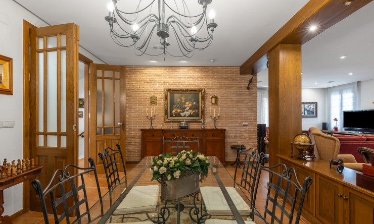 Re-Sale - Detached Villa - Torrevieja - La Veleta