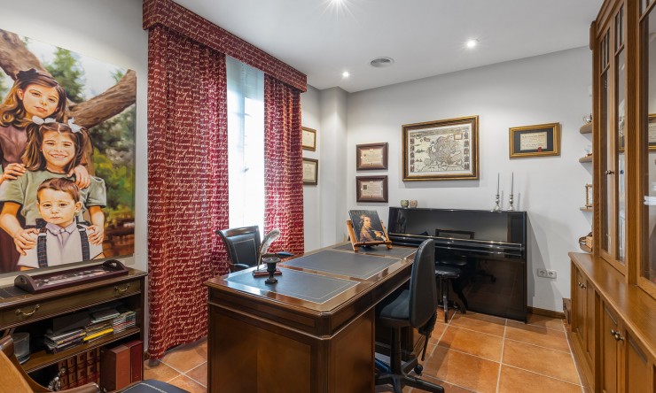 Re-Sale - Detached Villa - Torrevieja - La Veleta