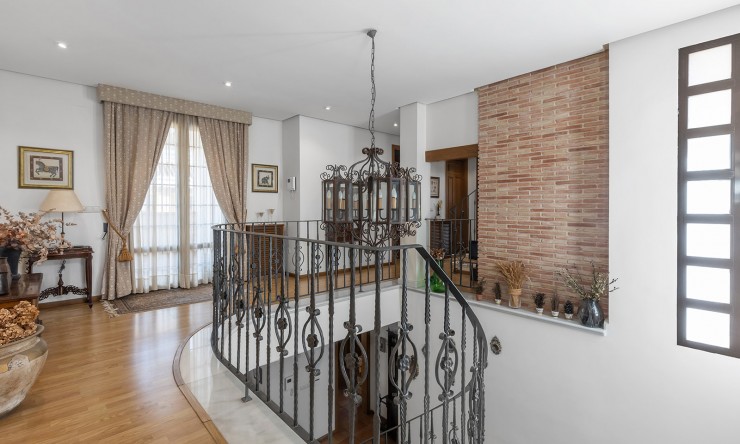 Re-Sale - Detached Villa - Torrevieja - La Veleta