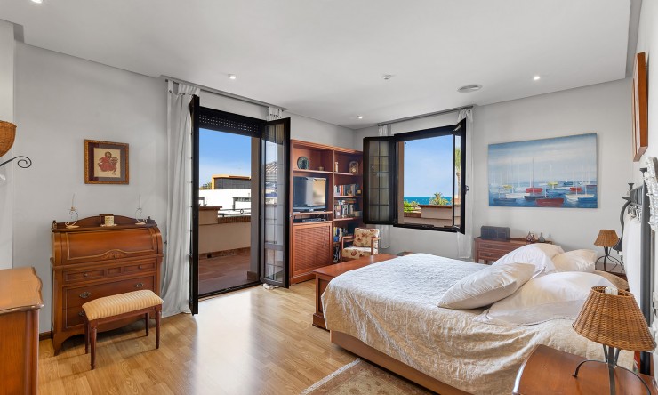 Re-Sale - Detached Villa - Torrevieja - La Veleta