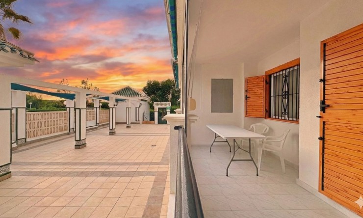 Re-Sale - Apartment - La Mata - La Mata - Town