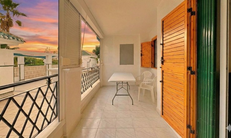 Re-Sale - Apartment - La Mata - La Mata - Town