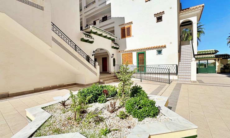 Re-Sale - Apartment - La Mata - La Mata - Town
