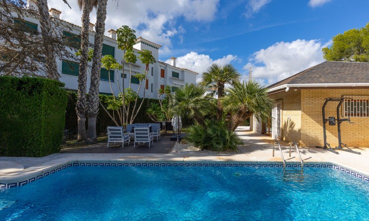 Re-Sale - Detached Villa - Orihuela Costa - Las Filipinas