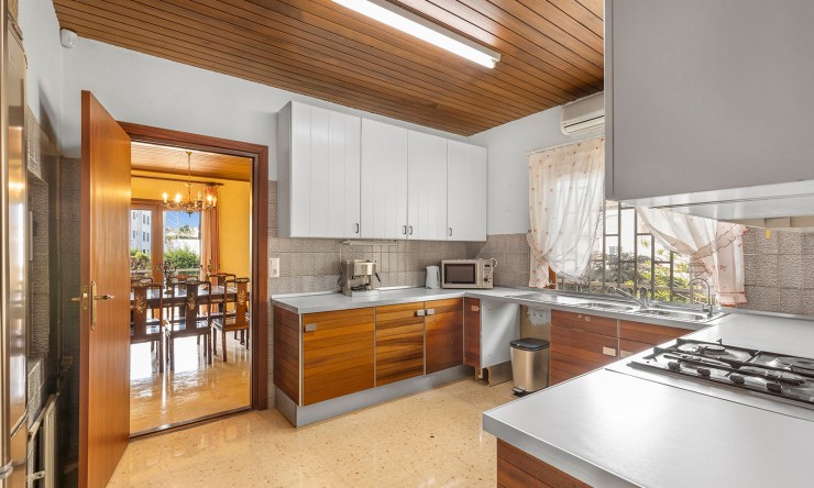 Re-Sale - Detached Villa - Orihuela Costa - Las Filipinas