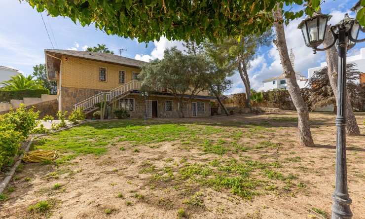 Re-Sale - Detached Villa - Orihuela Costa - Las Filipinas