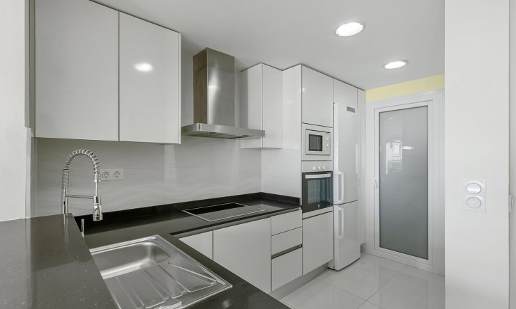 Re-Sale - Apartment - Orihuela Costa - Punta Prima