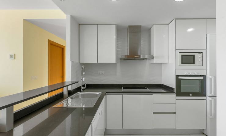 Re-Sale - Apartment - Orihuela Costa - Punta Prima