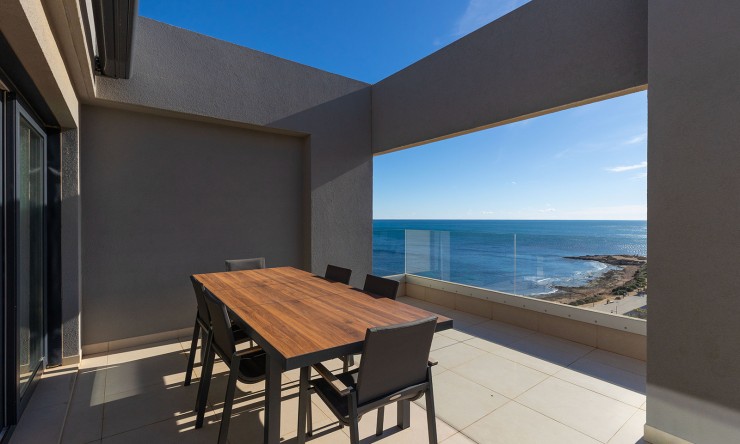 Re-Sale - Apartment - Orihuela Costa - Punta Prima