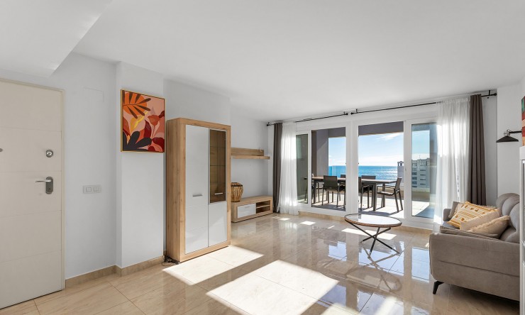 Re-Sale - Apartment - Orihuela Costa - Punta Prima