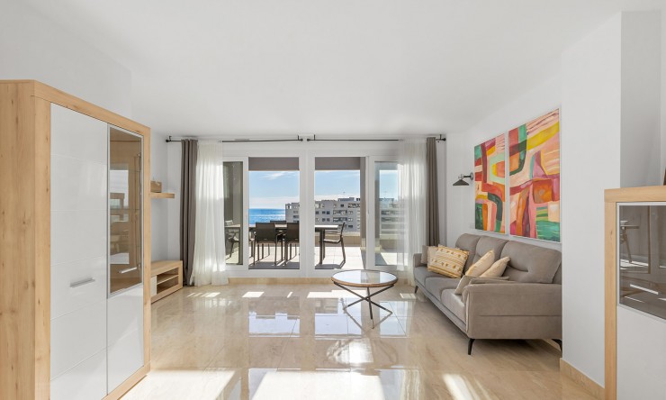 Re-Sale - Apartment - Orihuela Costa - Punta Prima