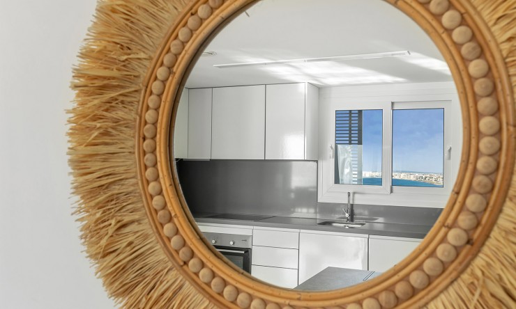 Re-Sale - Apartment - Orihuela Costa - Punta Prima