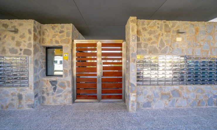 Re-Sale - Apartment - Orihuela Costa - Punta Prima