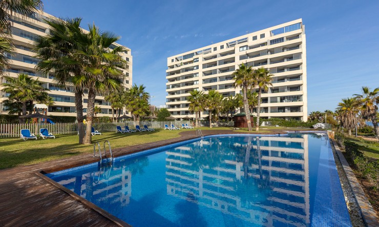 Re-Sale - Apartment - Orihuela Costa - Punta Prima