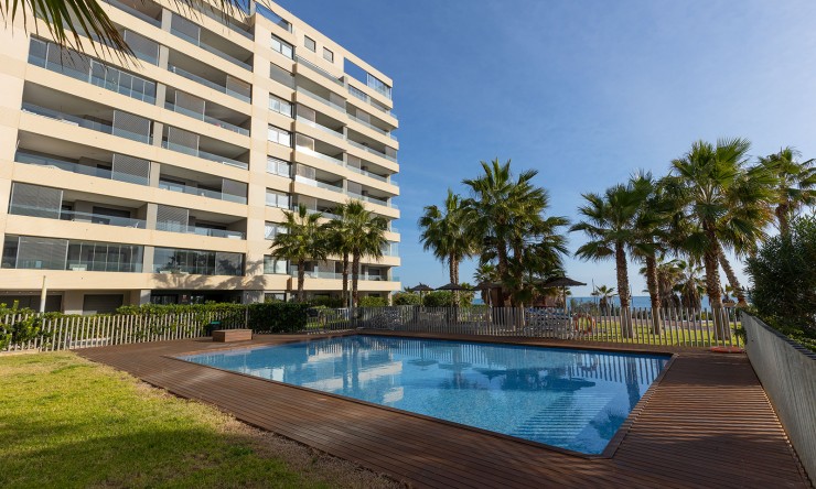 Re-Sale - Apartment - Orihuela Costa - Punta Prima