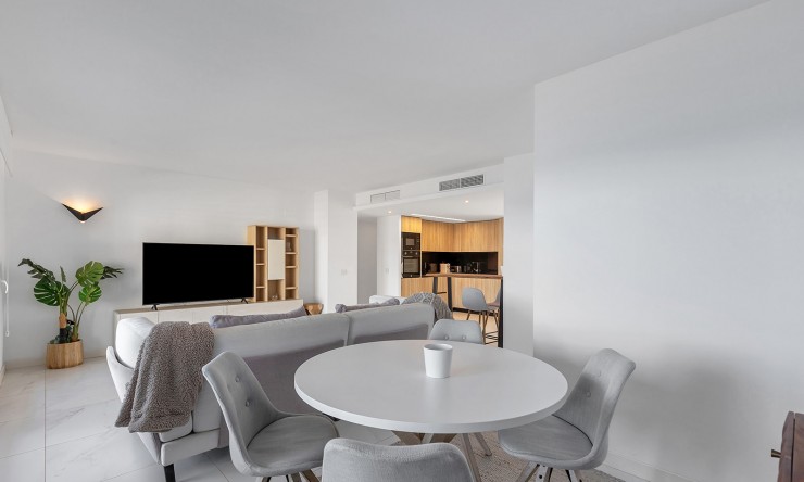 Re-Sale - Apartment - Orihuela Costa - Punta Prima