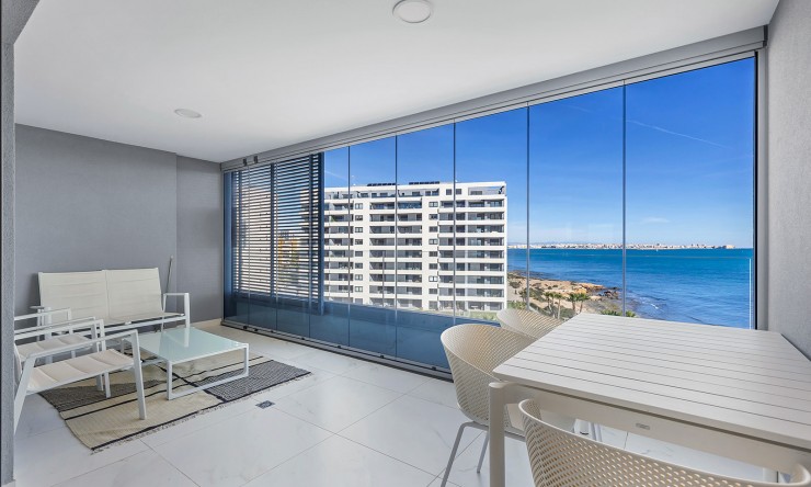 Re-Sale - Apartment - Orihuela Costa - Punta Prima