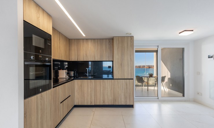 Re-Sale - Apartment - Orihuela Costa - Punta Prima